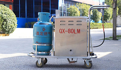 What are the suitable applications for stainless steel crack-sealing machines?